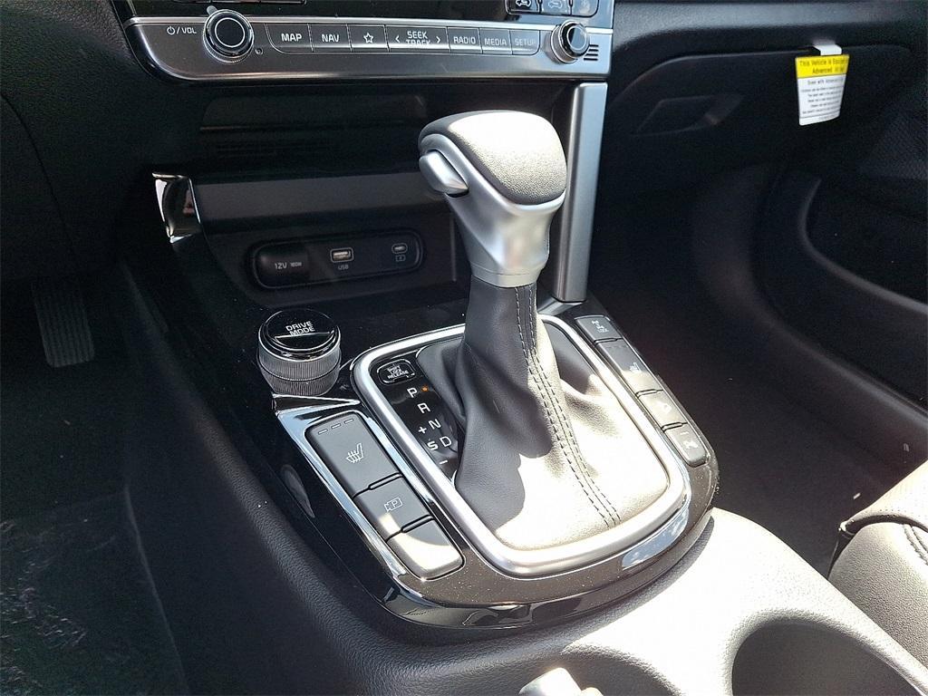 new 2025 Kia Seltos car, priced at $30,160