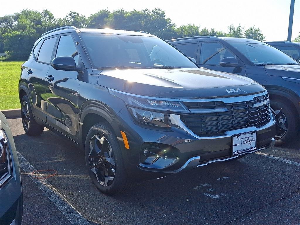 new 2025 Kia Seltos car, priced at $28,335