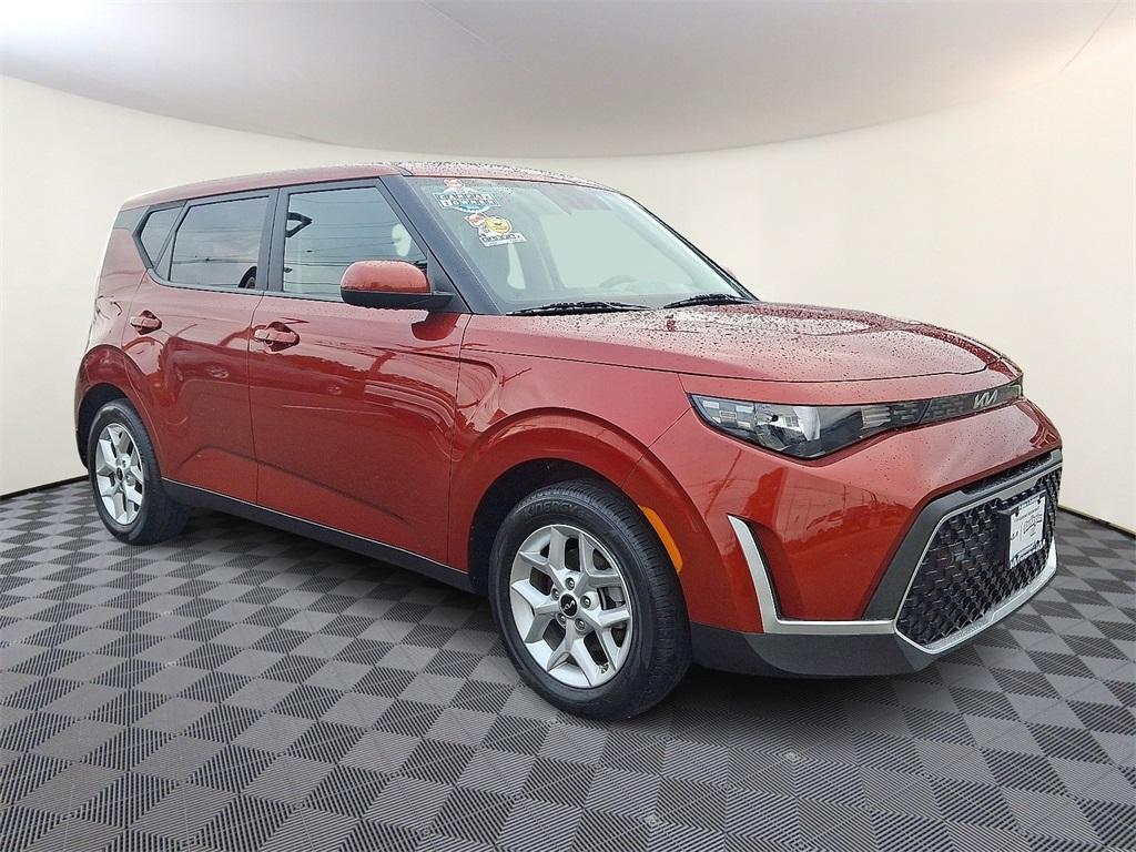 used 2023 Kia Soul car, priced at $19,901