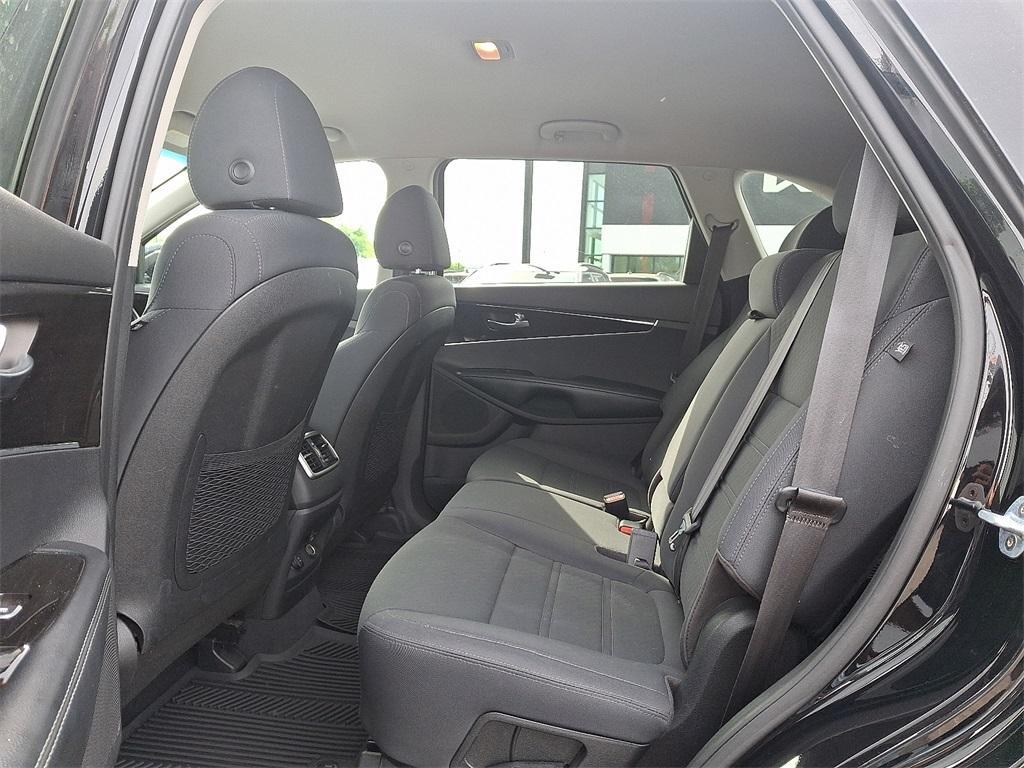 used 2019 Kia Sorento car, priced at $19,301
