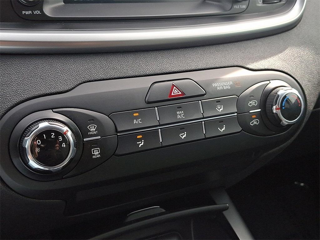 used 2019 Kia Sorento car, priced at $19,301
