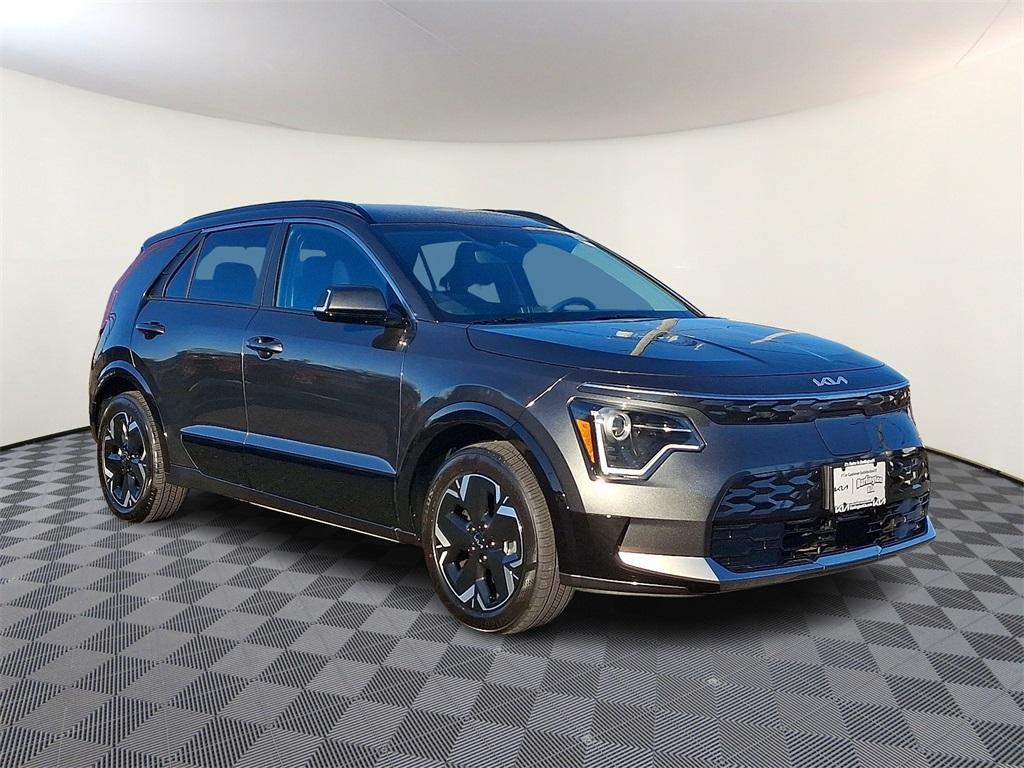 used 2025 Kia Niro EV car, priced at $28,901