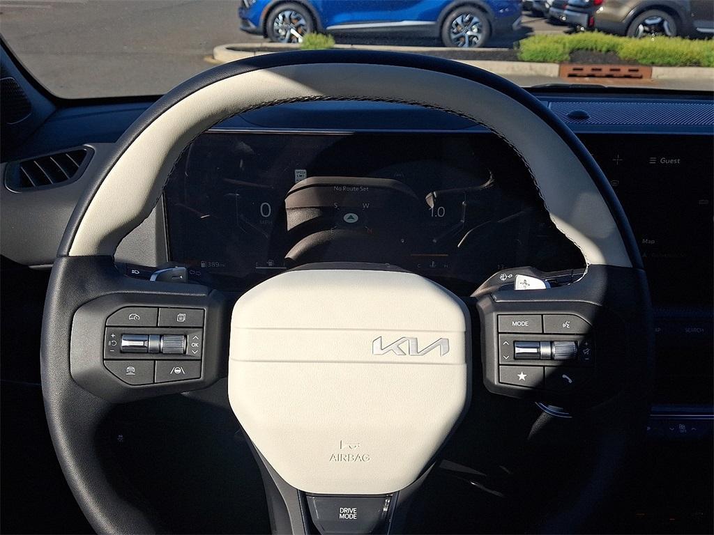 new 2025 Kia K4 car, priced at $26,365