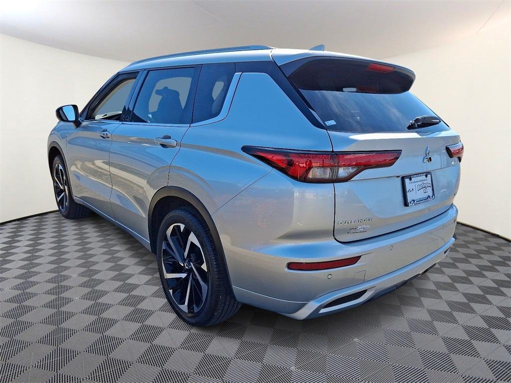 used 2023 Mitsubishi Outlander car, priced at $27,201