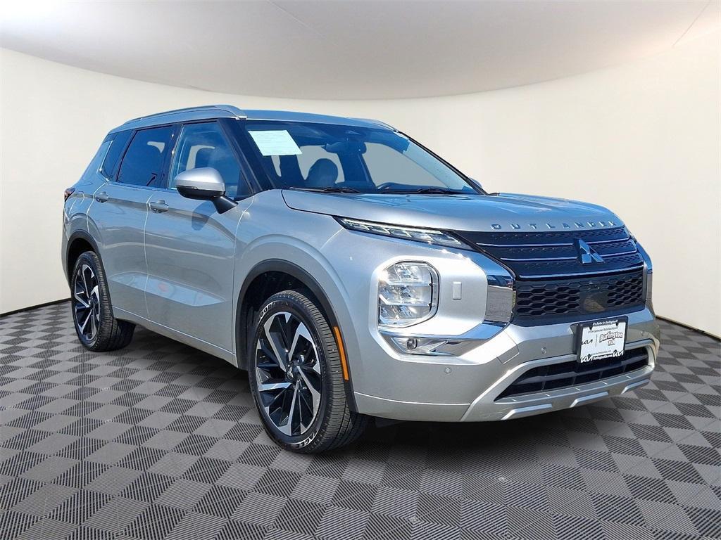 used 2023 Mitsubishi Outlander car, priced at $27,201