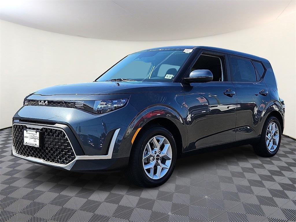 used 2023 Kia Soul car, priced at $19,901