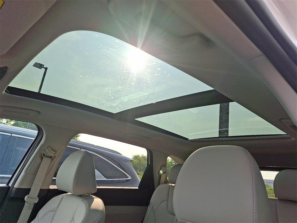new 2025 Kia Sorento car, priced at $42,800
