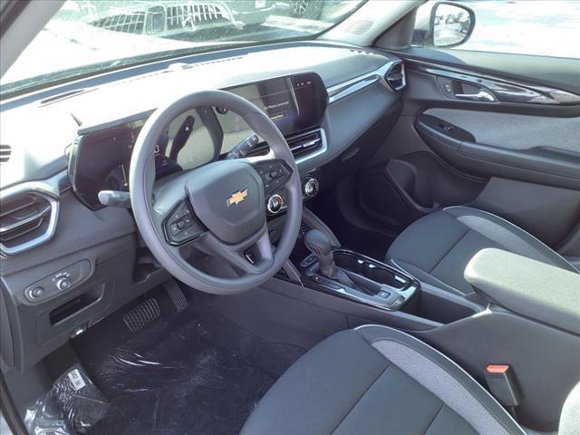 new 2025 Chevrolet TrailBlazer car, priced at $23,833