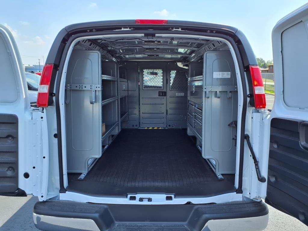 new 2025 Chevrolet Express 2500 car, priced at $48,127