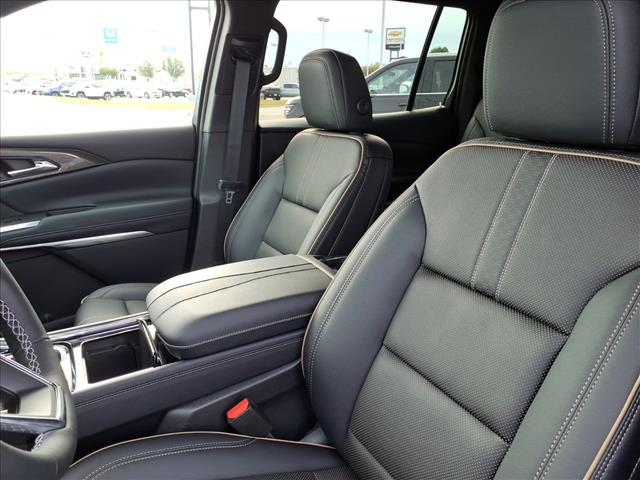 new 2026 Chevrolet Traverse car, priced at $57,775