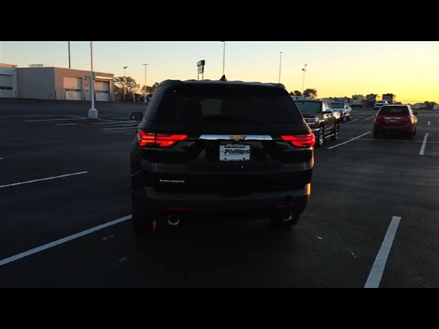 used 2023 Chevrolet Traverse car, priced at $29,197