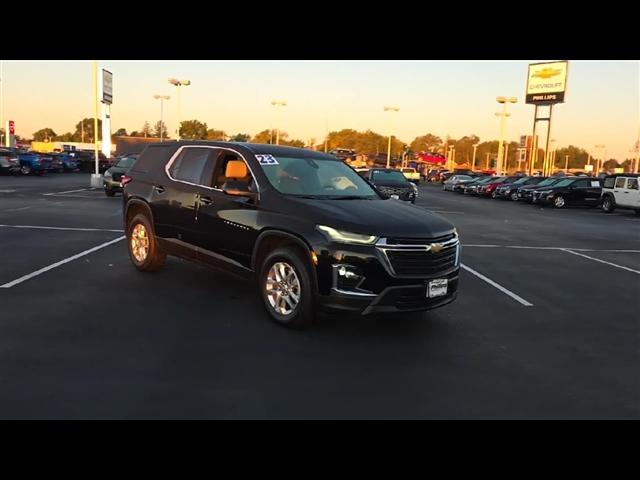 used 2023 Chevrolet Traverse car, priced at $29,197