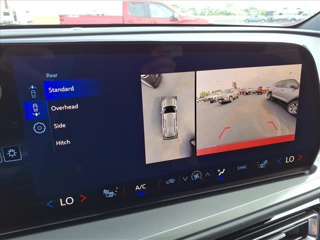 new 2026 Chevrolet Traverse car, priced at $43,729