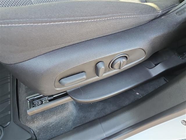 used 2023 Chevrolet Traverse car, priced at $30,700