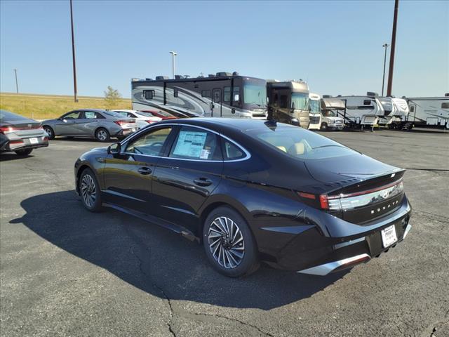 new 2024 Hyundai Sonata Hybrid car, priced at $36,799