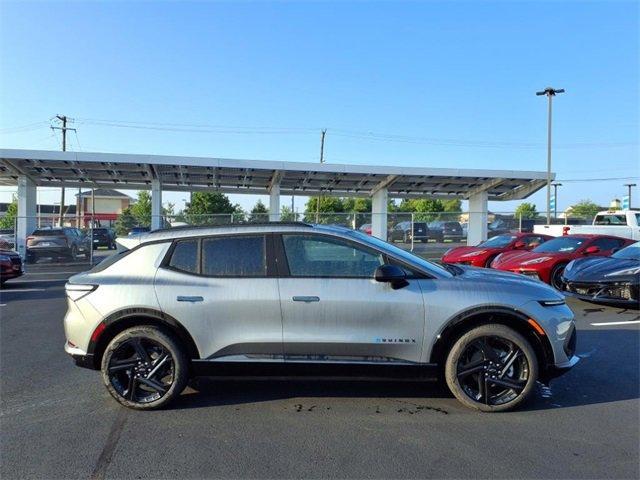 new 2025 Chevrolet Equinox EV car, priced at $50,560