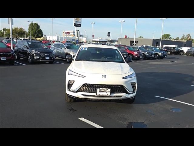 used 2025 Buick Envista car, priced at $25,550