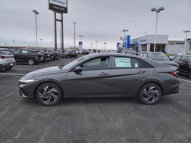 new 2025 Hyundai Elantra car, priced at $23,916