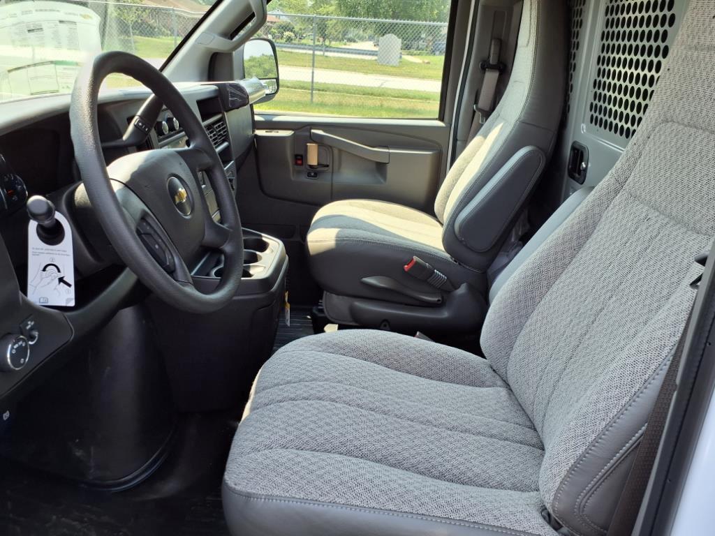 new 2025 Chevrolet Express 2500 car, priced at $48,127