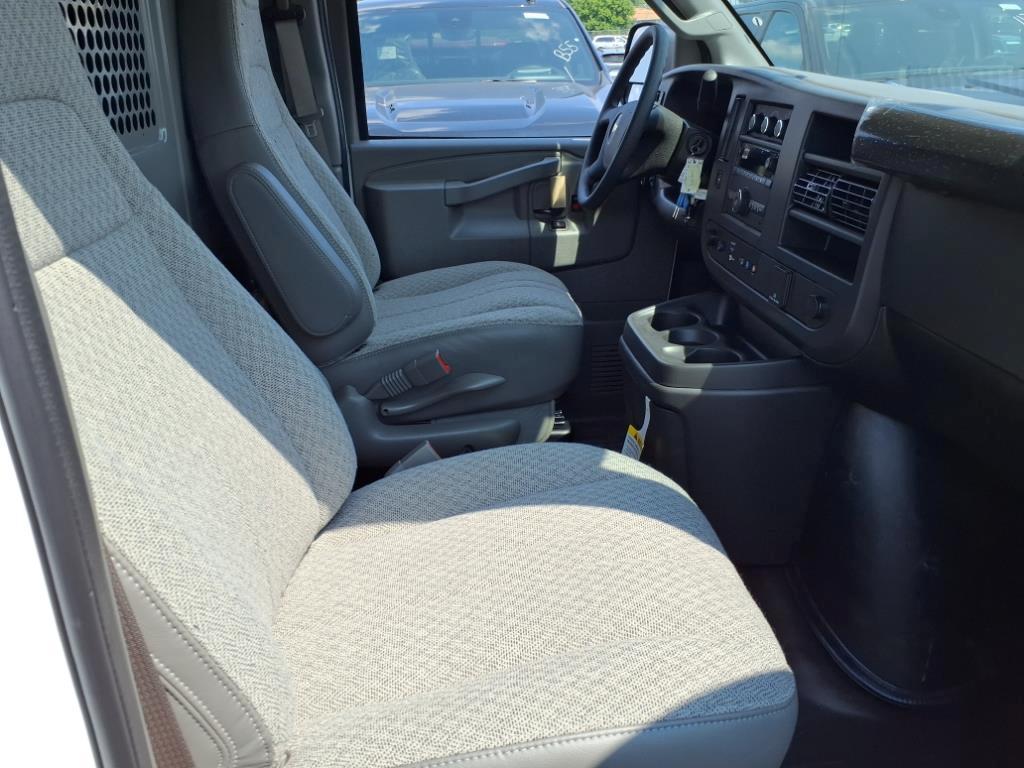 new 2025 Chevrolet Express 2500 car, priced at $48,127