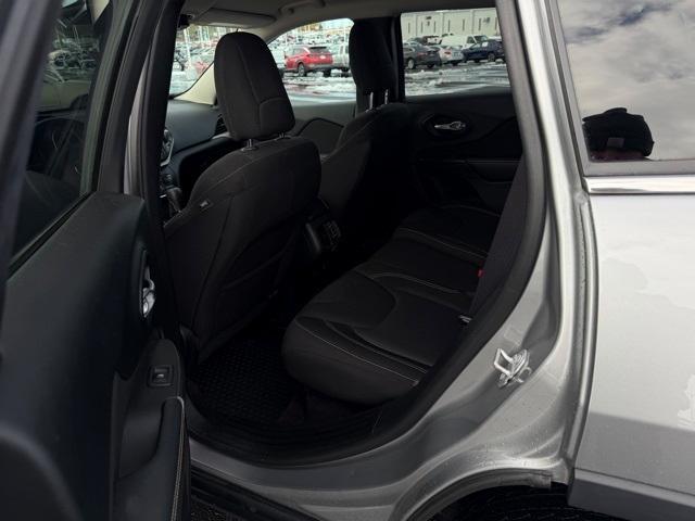 used 2016 Jeep Cherokee car, priced at $12,443