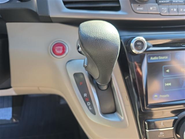 used 2015 Honda Odyssey car, priced at $17,286