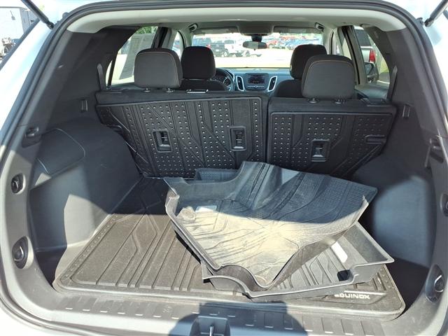 used 2023 Chevrolet Equinox car, priced at $21,483
