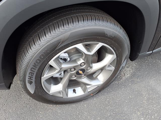 new 2025 Chevrolet Trax car, priced at $23,311