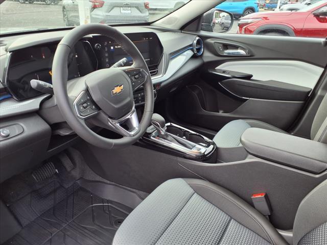 new 2025 Chevrolet Trax car, priced at $23,311