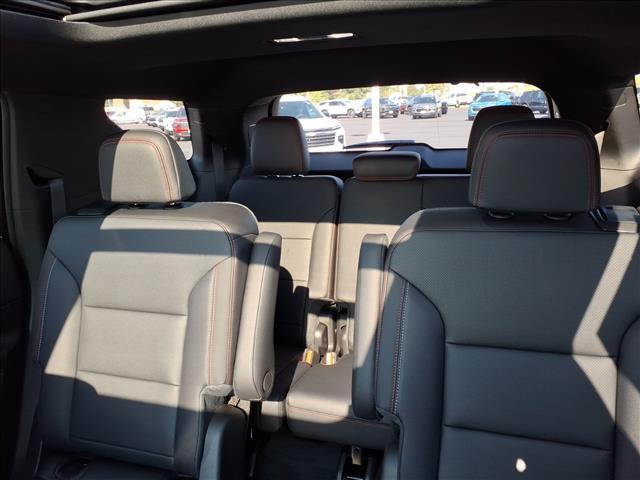 new 2026 Chevrolet Traverse car, priced at $55,153