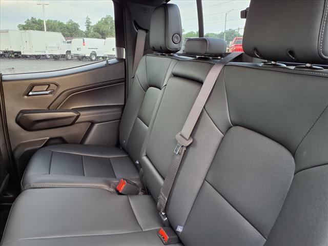 new 2025 Chevrolet Colorado car, priced at $39,918