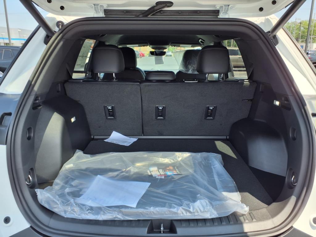 new 2026 Chevrolet Equinox car, priced at $31,327