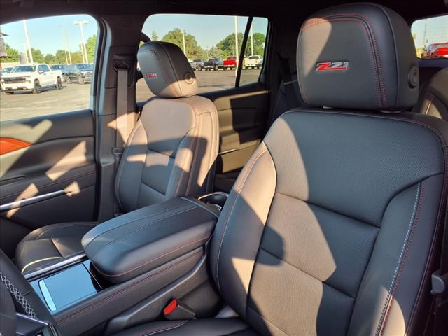 new 2025 Chevrolet Traverse car, priced at $49,699