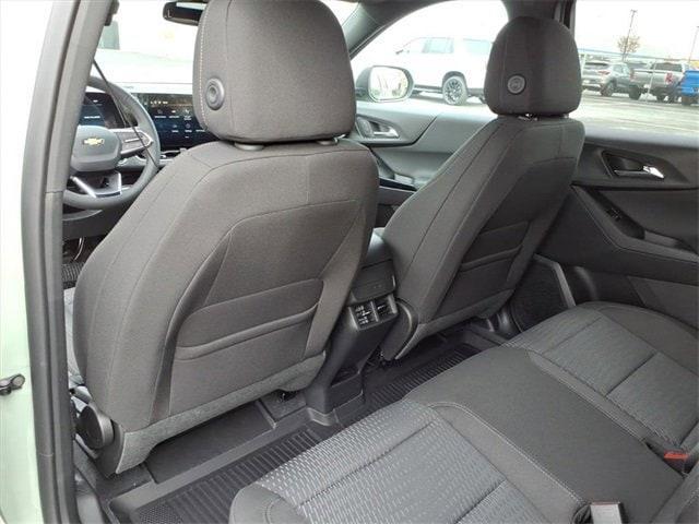 new 2026 Chevrolet Equinox car, priced at $30,514