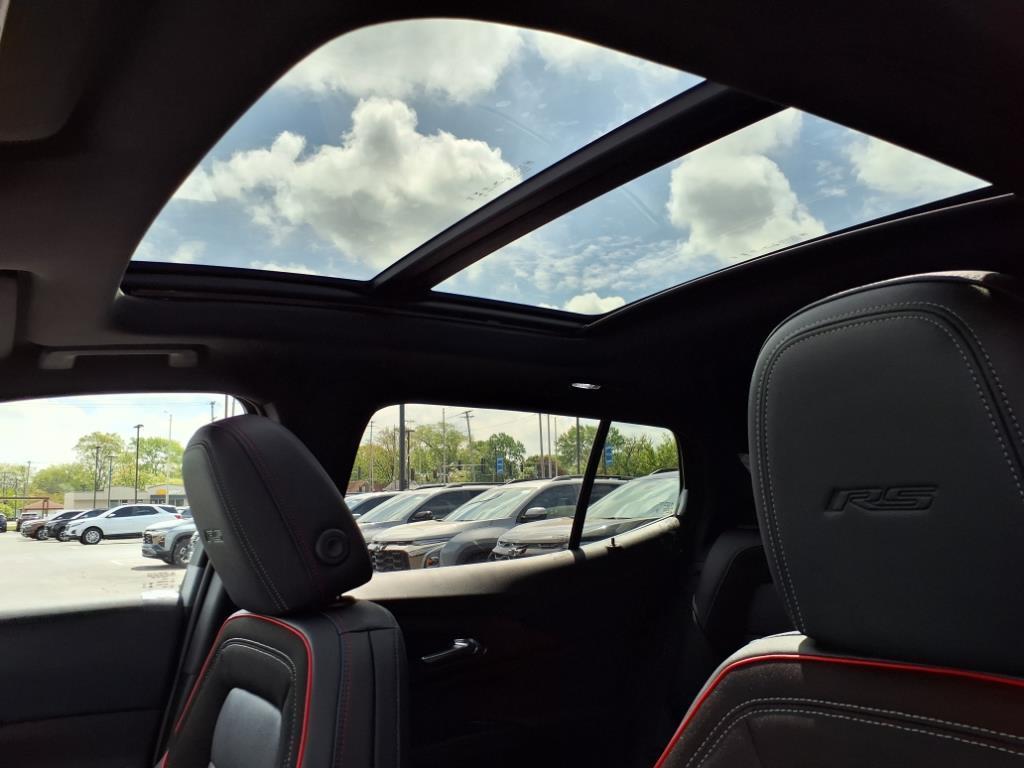 new 2025 Chevrolet Equinox EV car, priced at $51,985