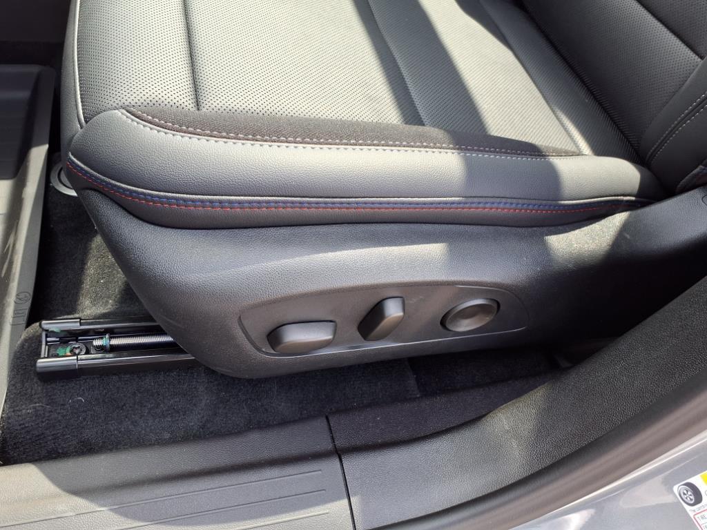 new 2025 Chevrolet Equinox EV car, priced at $51,985