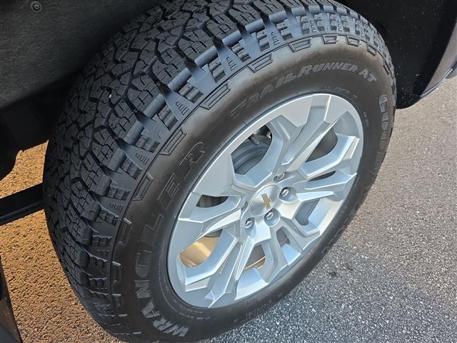 used 2024 Chevrolet Silverado 1500 car, priced at $46,170