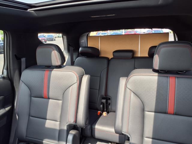 new 2025 Chevrolet Traverse car, priced at $55,241