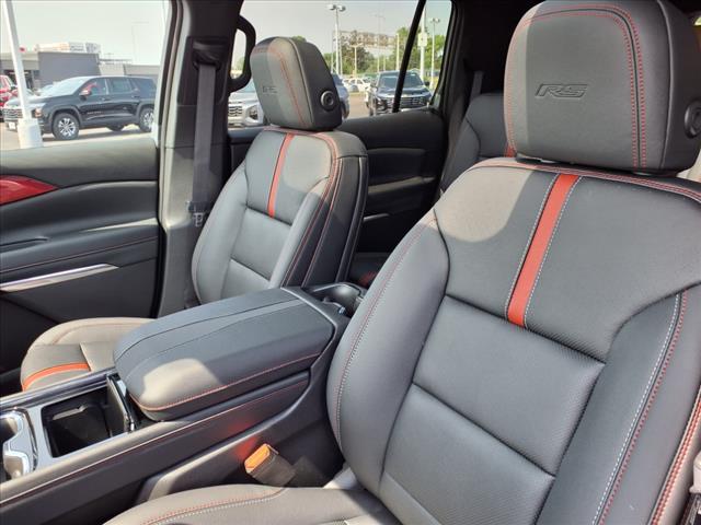 new 2025 Chevrolet Traverse car, priced at $55,241