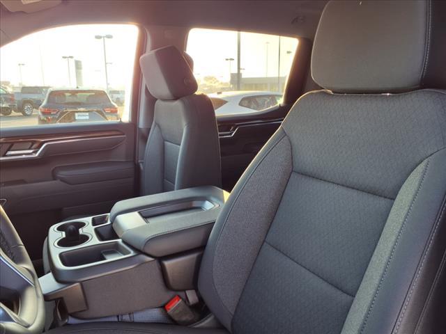 new 2025 Chevrolet Silverado 1500 car, priced at $46,666