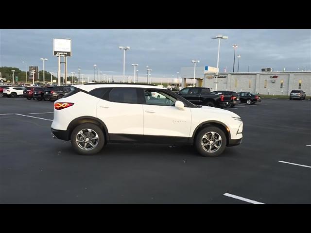 used 2024 Chevrolet Blazer car, priced at $26,289
