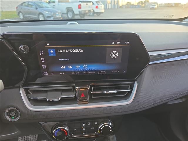 used 2024 Chevrolet TrailBlazer car, priced at $22,881