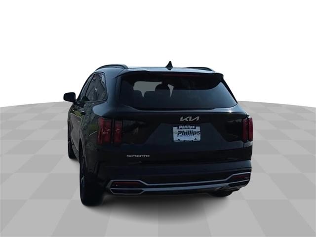 used 2023 Kia Sorento car, priced at $26,444