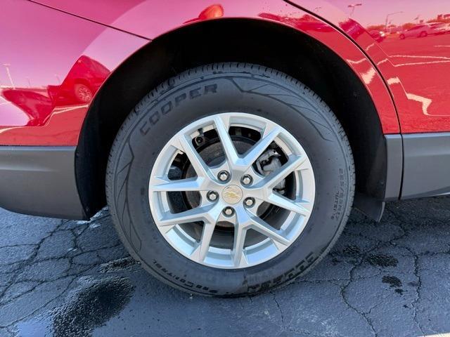 used 2023 Chevrolet Equinox car, priced at $23,654