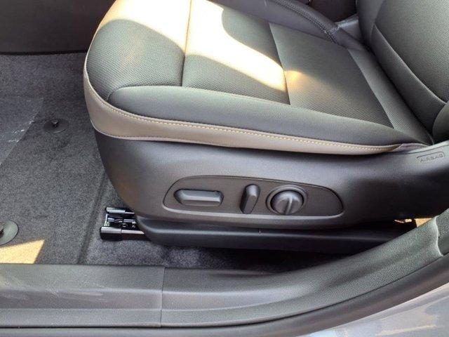 new 2025 Chevrolet Trax car, priced at $26,028