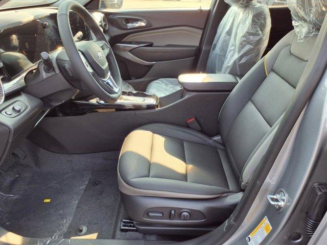 new 2025 Chevrolet Trax car, priced at $26,028