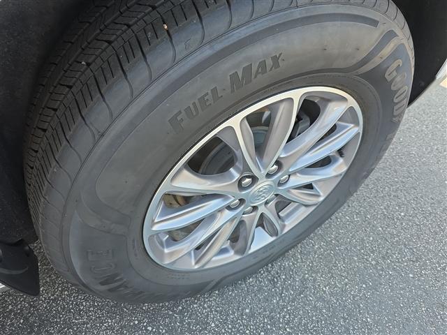 used 2022 Buick Enclave car, priced at $30,991