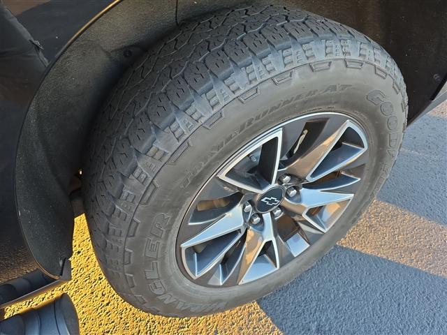 used 2021 Chevrolet Suburban car, priced at $49,999