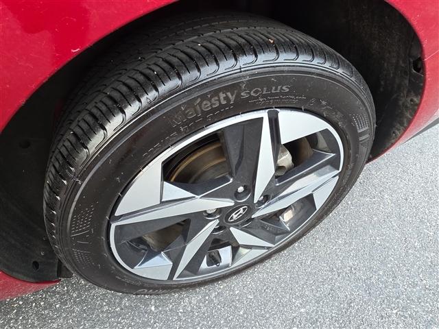 used 2023 Hyundai Elantra car, priced at $18,607