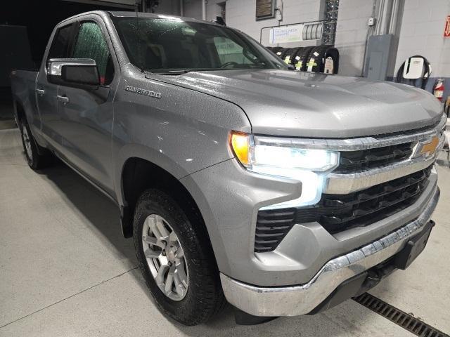 used 2024 Chevrolet Silverado 1500 car, priced at $40,921